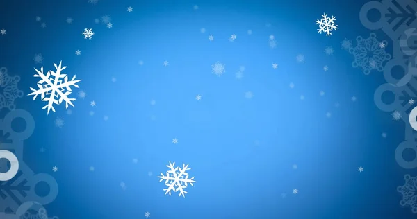 Изображение Рождественских Украшений Снежинок Падающих Синий Фон Концепция Празднования Рождества — стоковое фото