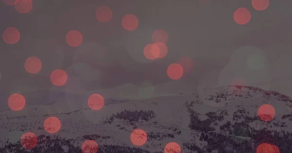 Bild Von Flackernden Feenlichtern Über Der Winterlandschaft Hintergrund Weihnachten Jahreszeiten — Stockfoto
