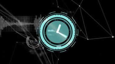 Saatin animasyonu siyah arkaplandaki bağlantılar ağının üzerinden hızla geçiyor. zaman ve teknoloji konsepti dijital olarak oluşturulmuş video.