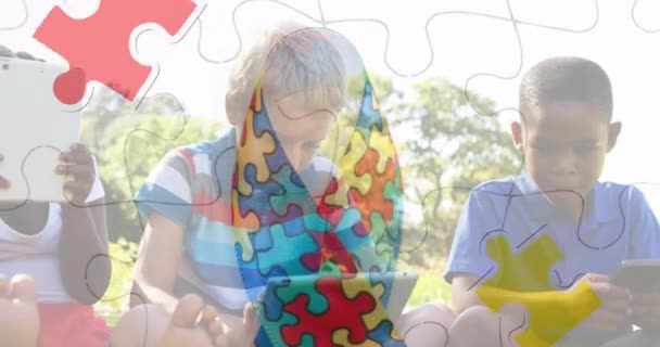 조각의 애니메이션은 알약을 사용하여 아이들 리본을 만든다 자폐증 디지털로 비디오 — 비디오