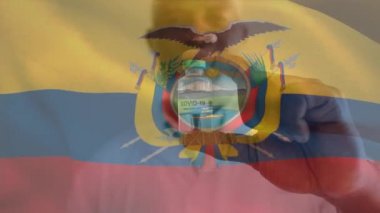 Ekvador bayrağının, yüz maskesi takan ve aşı taşıyan bir doktorun üzerinde sallanışının animasyonu. küresel tıp, covid 19 pandemik konsept sırasında sağlık hizmetleri dijital olarak üretilen video.