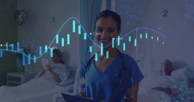 Önlüklü Hintli hemşire koğuşta hasta verilerini inceliyor. Sağlık, hastane, tıbbi, profesyonellik, dijital, teknoloji, hasta bakımı