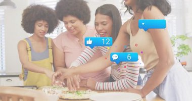 Mutfak adasındaki dörtlü pizza üzerinde mantar ve sosyal ikonlar artan sayıları gösteriyor. İşbirliği, yemek pişirme, arkadaşlık, modern, enerjik, sağlıklı, yerli