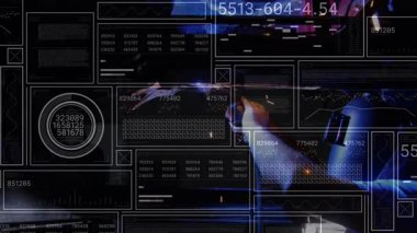 Kaynak makinesi meşaleyi tutuşturuyor ve animasyon göstergeleri ile metali kesiyor ve üretim için güncelliyor. Sanayi, teknoloji, yenilik, üretim, mühendislik, kesinlik, dijital