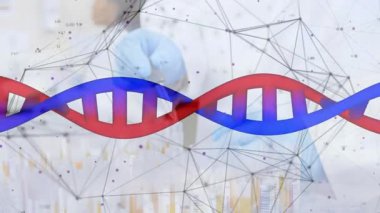 Biyoteknoloji laboratuvar teknisyeni DNA sarmalını ve ızgarasını örnek taşırken pipeti askıda tutuyor. Biyoteknoloji, araştırma, moleküler, yenilik, kesinlik, genomik, bilimsel