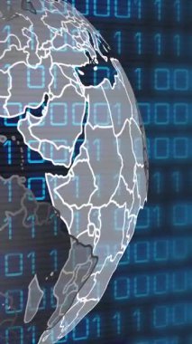 Siyah arka planda küresel ve ikili kodların animasyonu. veri işleme, ağ, bilgisayar ve teknoloji konsepti dijital olarak oluşturulmuş video.