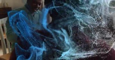 Baba, mavi dalgayı şekillendiren, tahıl kasesini oğluna doğru yönlendiren, teknolojik etkileşimi gösteren el kaldırıyor. Dijital parçacıklar, aile bağlantısı, jenerasyon bağı, modern teknoloji, sıcak atmosfer.