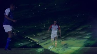 Futbol # 14 kayan top tutmaktan kaçınıyor, topu tutuyor ve rakibini kontrol ediyor, yeşil ızgara süpüren oyuncular. Futbol, holografik, dijital, stüdyo, top sürme, yoğunluk, yarışma