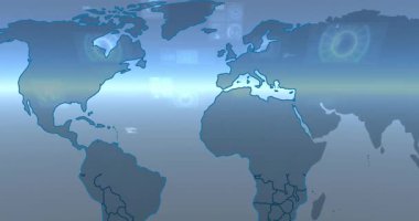 Parlak ışık bandı beliriyor, stilize dünya haritası izleme için sinyal işaretleri ve çizgiler gösteriyor. Küre, gösterge paneli, fütüristik, analitik, görselleştirme, ağlar, kıtalar