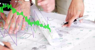 İki el açık plan, ekip el işaretleme, izleme ve işaretleme, veri yönlendirme planı ile örtüşüyor. Planlar, işbirliği, mimari, planlama, toplantı, masa üstü, tasarım