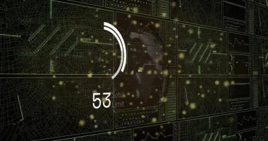 Altın patlaması dünya dönmeye başlıyor, HUD halkası doluyor, sayılar yükseliyor ve düşüyor, ölçümler gösteriliyor. Küre, veri tabanı, gösterge paneli, fütüristik, analitik, harita, ızgara