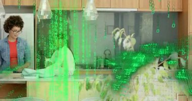 Kadın, adada kumaş katlarken yeşil kod yükselirken kıza rehberlik ediyor sonra da kayboluyor. Mutfak, aile, çocuk, öğretmenlik, takım çalışması, sıcaklık, modern