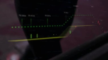 Spor sutyeni ve tutacağı ayarlayan bayan sporcu fitness çizelgelerinin takip edilmesine neden oluyor. Jimnastik, egzersiz, görselleştirme, analitik, örtüşme, hareket, yoğunluk