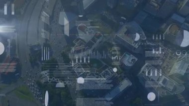 Veri tazelemede, HUD şehir görüşünde yer değiştiren ve büyüyen canlı trafik ölçümlerini görselleştiriyor. Kentsel, hava, gösterge paneli, görselleştirme, grafikler, göstergeler, yükseklik