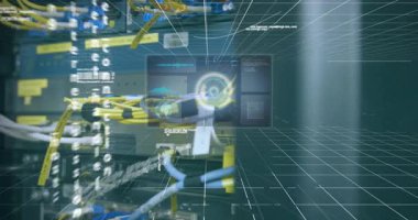 Sunucu odasında veri işleme animasyonu. küresel teknoloji ve dijital arayüz kavramı dijital olarak oluşturulmuş video.