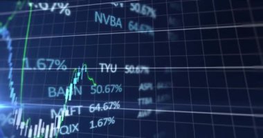 Arka plandaki alım satım tahtasına karşı çoklu grafik ve numaraların ızgara üzerinde animasyonu. Dijital olarak üretilmiş, hologram, illüstrasyon, rapor, iş ve borsa kavramı.