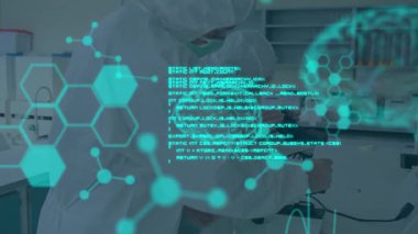 Bilimsel veri işleme ve insan beyninin animasyonu laboratuardaki bilim adamları üzerinde. küresel bilim, araştırma ve veri işleme kavramı dijital olarak oluşturulmuş video.