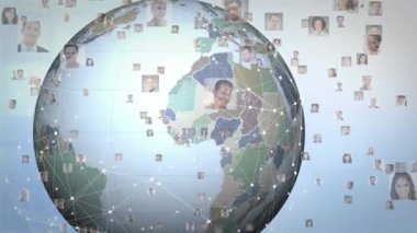 Bağlantılar ve dünya üzerindeki farklı insanların animasyonları. küresel bağlantılar, veri işleme ve dijital arayüz konsepti dijital olarak oluşturulmuş video.