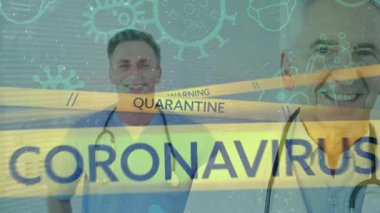 Erkek doktorların üzerinde işlenen Coperid 19 virüs verisinin animasyonu. Küresel covid 19 salgın, sağlık, hesaplama, bağlantılar ve veri işleme kavramı dijital olarak oluşturuldu.