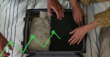 Afro-Amerikan vatandaşlarının toplanması üzerine veri işleme animasyonu. küresel iş ve dijital arayüz kavramı dijital olarak oluşturulmuş video.