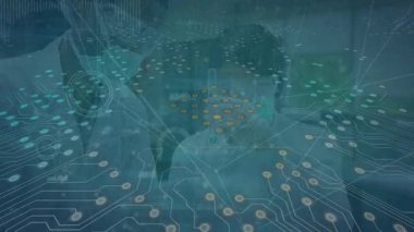 Mavi ekranlar üzerinde bağlantı ağı olan dünyanın animasyonu. Küresel iş dijital arayüzü teknolojisi ve dijital olarak oluşturulan ağ konsepti.