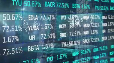 Şehirdeki finansal veri işleme animasyonu. Küresel iş, finans ve veri işleme kavramı dijital olarak oluşturulmuş video.