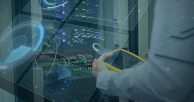 Küre ve bağlantı ağı olan metnin animasyonu. Dijital arayüz teknolojisi ve ağ konsepti dijital olarak oluşturuldu.