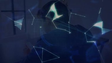 Bağlantılar ağıyla birlikte dünyanın animasyonu. Dijital arayüz ve teknoloji konsepti dijital olarak oluşturulmuş video bağlantıları.