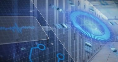 Sunucu odasında veri işleme animasyonu. küresel iş ve dijital arayüz kavramı dijital olarak oluşturulmuş video.