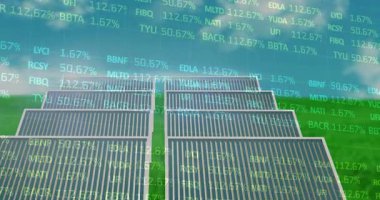 İkili kodlama üzerine veri işleme animasyonu. Küresel iş ortamı dijital arayüz teknolojisi ve dijital olarak oluşturulan ağ konsepti.