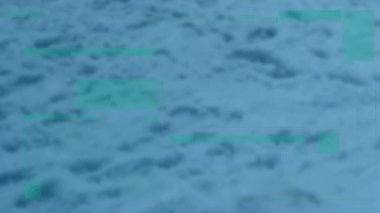 Şekiller üzerinde veri işleme animasyonu. Sosyal medya ve dijital arayüz konsepti dijital olarak oluşturulmuş video.