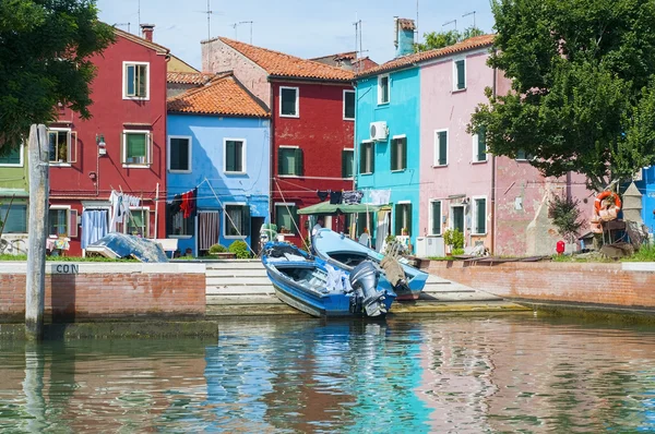 Colors and canal — Stock Photo, Image