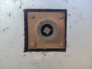 Büyük mağazalar ve Fabrikalar için Kapalı Kapılar & Kilitleme Sistemi açılıyor. Sistem Koruyucu Teçhizatı Kilitleniyor.