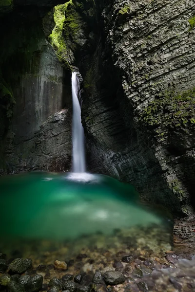 Vodopád Kozjak v Tolminu, Slovinsko — Stock fotografie