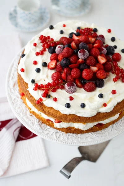 Doğum günü pastası