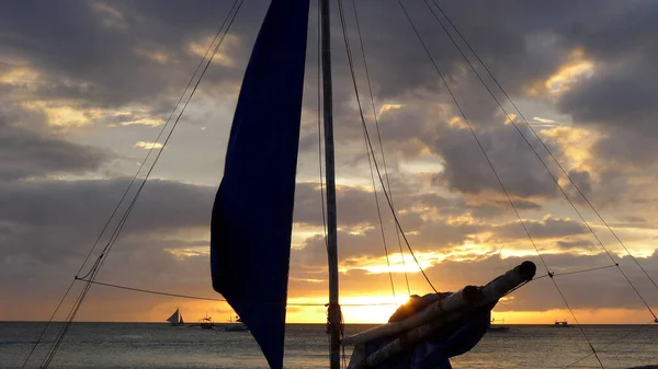 Paisaje Atardecer Velero Costa Isla Boracay Filipinas — Foto de Stock