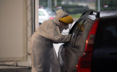 Mobil covid kontrol noktası, test alanı. Litvanya Kedainiai