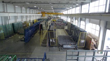 Modern plastik pencereler üreten fabrika, Alytus, Litvanya