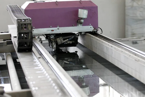 Modern plastik pencereler üreten fabrika, Alytus, Litvanya