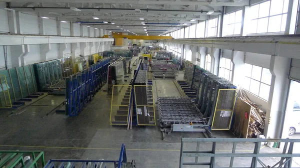 Modern plastik pencereler üreten fabrika, Alytus, Litvanya