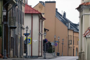 Litvanya 'nın ortasında, Kedainiai adında güzel bir kasabası olan küçük bir kasaba.