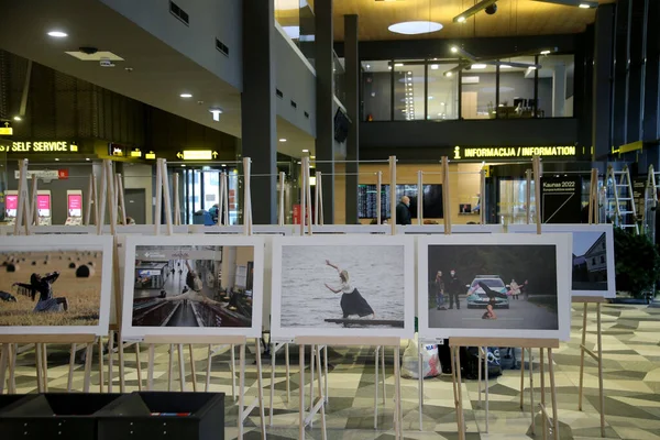 Cuando Cerraron Galerías Salas Exposiciones Durante Pandemia Fotoperiodista Algimantas Barzdzius — Foto de Stock