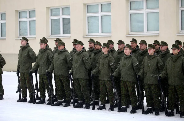 Клятва Литовской Военной Академии Зима Вильнюс 2018 — стоковое фото