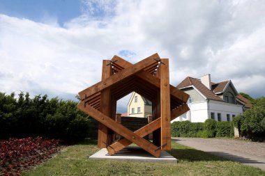 Avrupa 'nın katil Yahudileri için bir anıt. Kedainiai, Litvanya 1506 2017