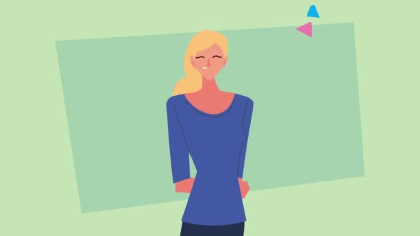 Mujer joven con confeti celebrando el personaje de animación — Vídeo de stock
