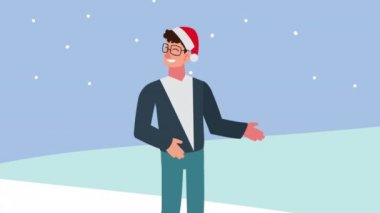Mutlu noel animasyonları. Kar manzarasında Noel Baba şapkası takan bir adamla.