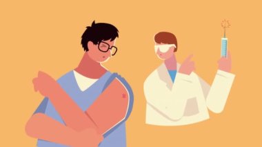 Aşı şırıngası ve hastası olan erkek doktor.