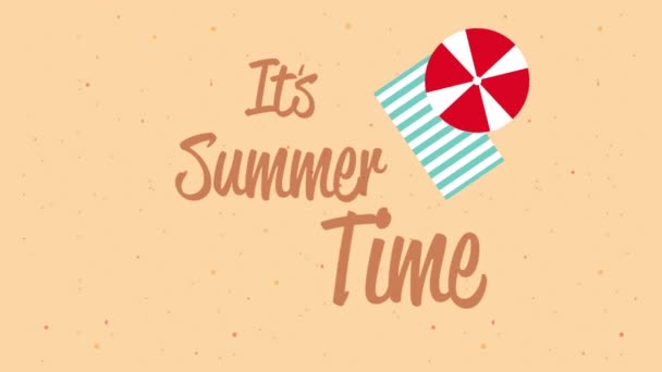 Summer time lettering animation with umbrella and towel in beach — Stock Video