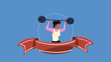 Güçlü kadın ağırlık kaldırma egzersizi yapıyor.