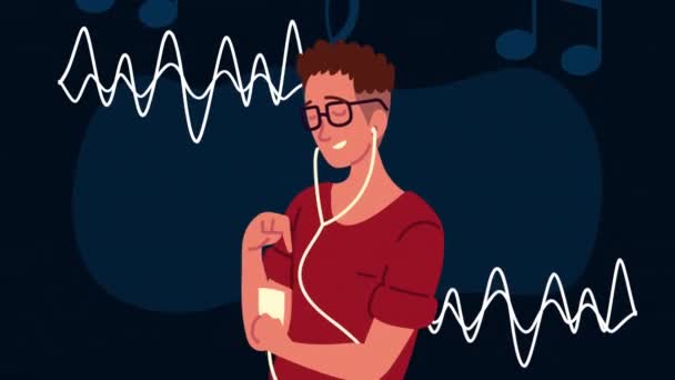 Молодой человек в очках слушает музыку и волны — стоковое видео